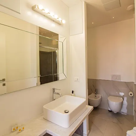 Album Boutique Bed & Breakfast 2*