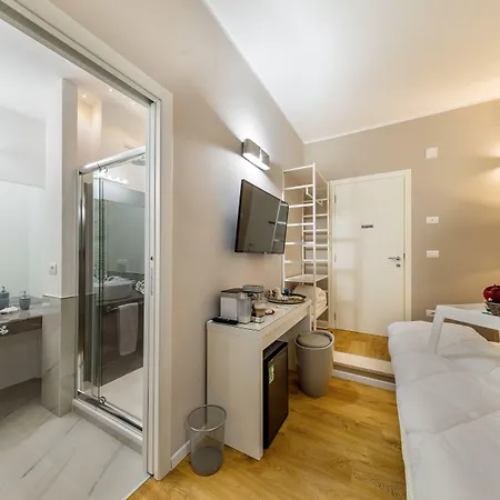 Album Boutique 4* 萨萨里