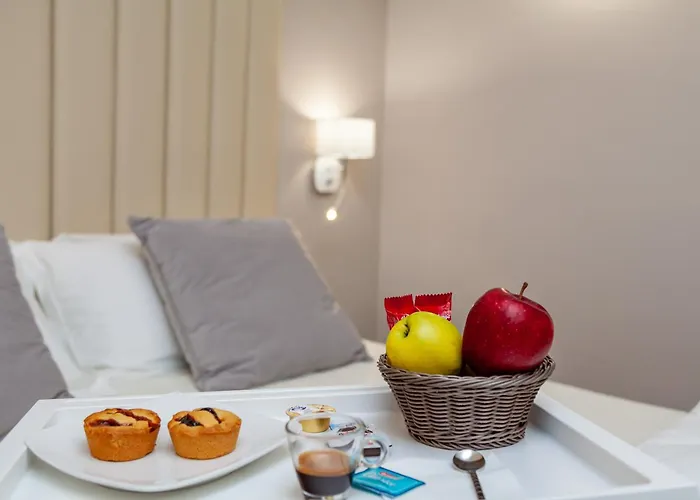 Bed & Breakfast Album Boutique 4*