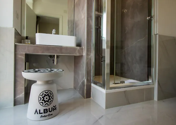 Bed & Breakfast Album Boutique 4*