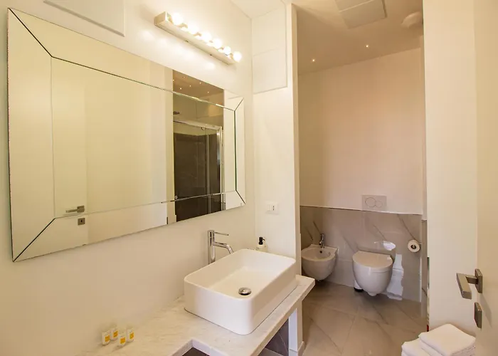 Album Boutique Bed & Breakfast 4*