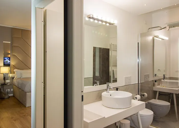 Album Boutique Bed & Breakfast 4*