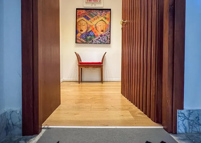 Bed & Breakfast Album Boutique 4*